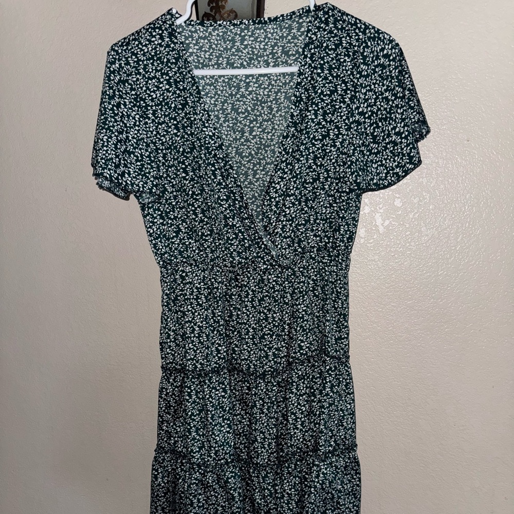 SHEIN Black Floral V-Neck Blouse
